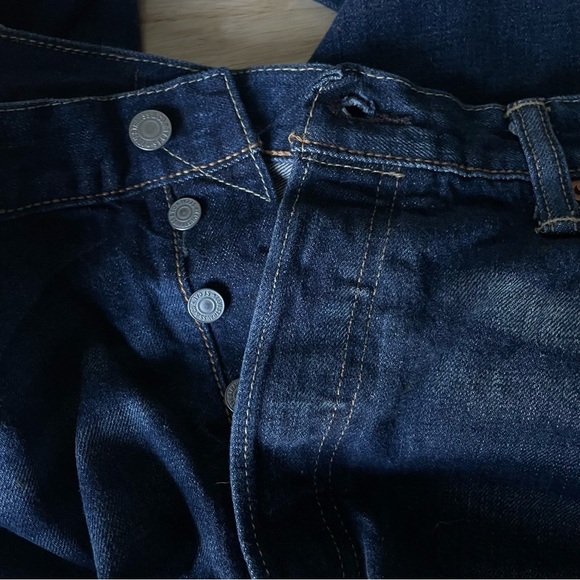 Levi’s 501 Destructed Button Fly Denim Jeans Blue 29859 - Picture 15 of 16